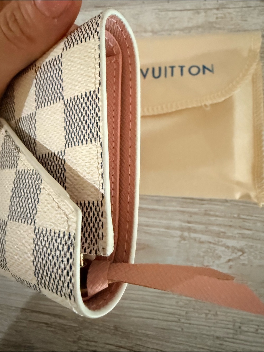 Fashion L V Wallet - Picture 4 of 10